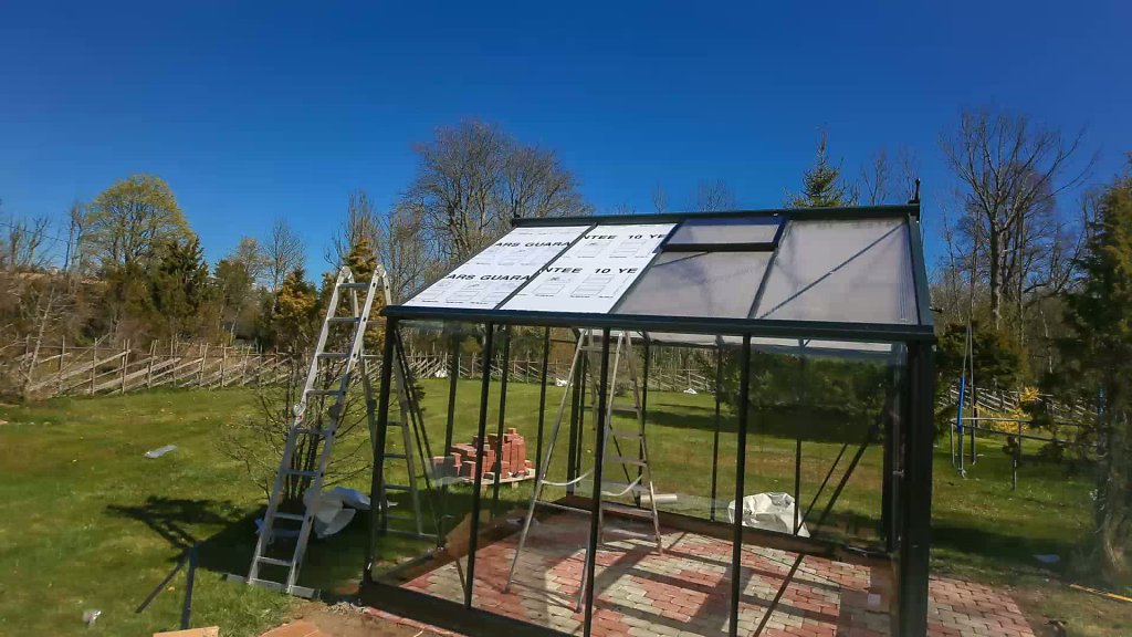 Juliana kasvuhoone kokkupanek, timelapse